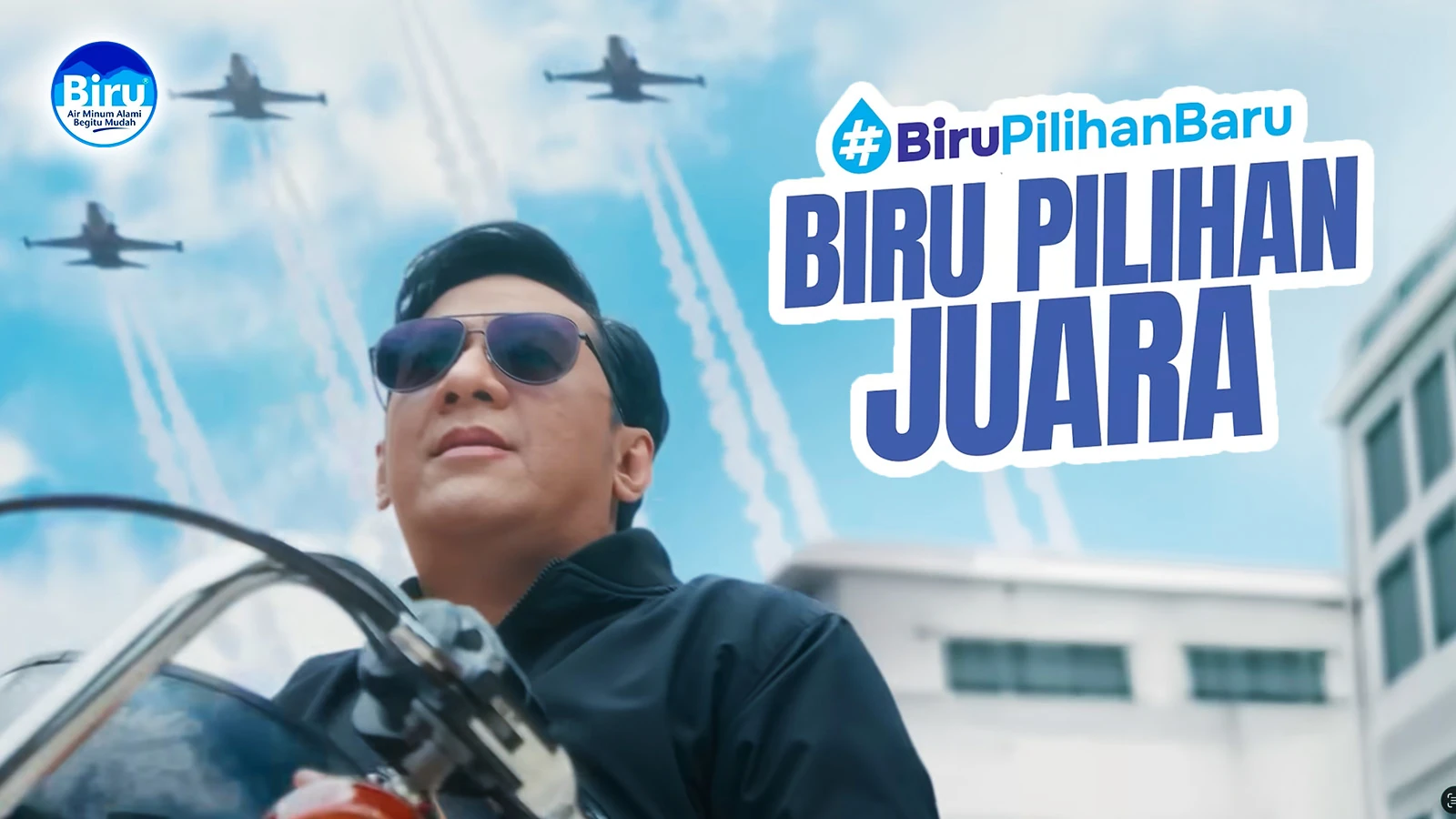 Air Minum Biru campaign image