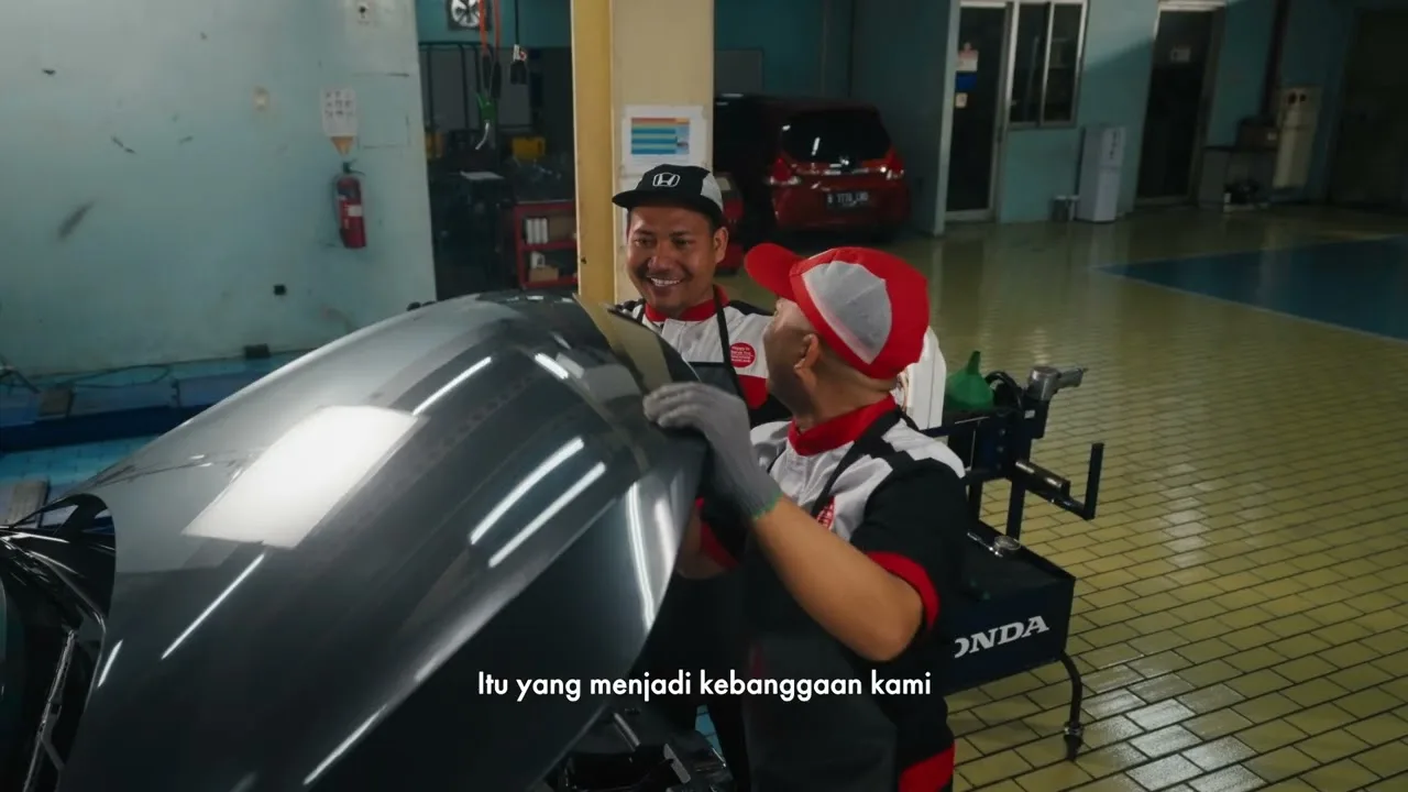 Series of Trust Honda mechanic film